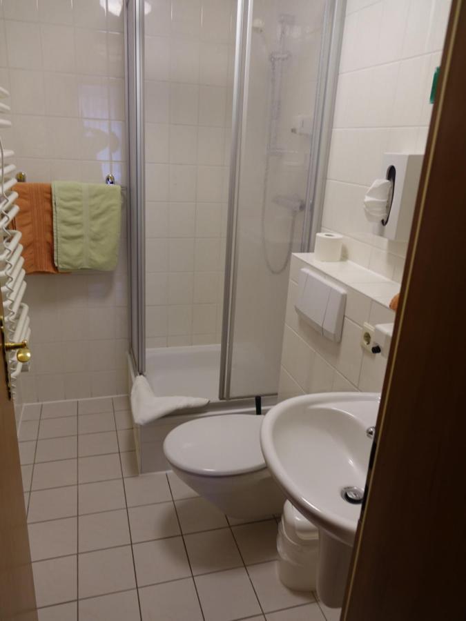 Adler-Hotel Delitzsch Dış mekan fotoğraf